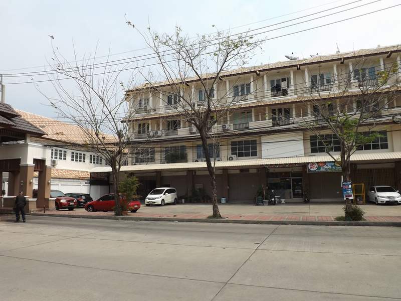 (บ้านเช่าไปแล้ว) บ้านเช่าพระราม5-ราชพฤกษ์ / อาคารพาณิชย์ แต่งสวยๆ เฟอร์ครบพร้อมอยู่ ใกล้สระว่ายน้ำ 1