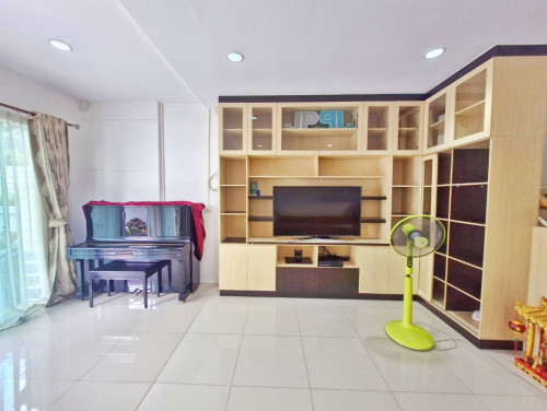 บ้านกลางเมืองราชพฤกษ์ให้เช่าถูก /  ทาวน์โฮม 3 ชั้นสภาพดี เฟอร์ครบ พร้อม Wall chart รถไฟฟ้า ใกล้ รถไฟ 2