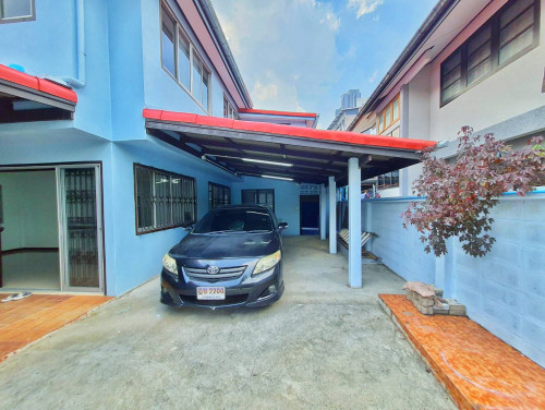 บ้านเช่านนทบุรีราคาถูก /  บ้านสวยปรับปรุงใหม่ใกล้เซ็นทรัลรัตนาธิเบศร์ รถไฟฟ้าสะพานพระนั่งเกล้า 6 ห้อ 3