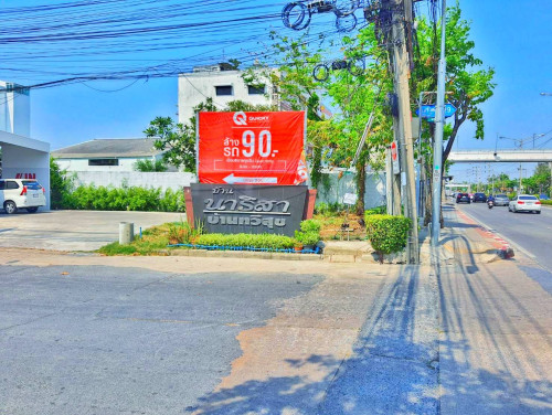 บ้านเช่าเสรีไทย / บ้านเดี่ยวย่านบางกะปิ ให้เช่าถูกราคาถูก กว้างขวาง 5 ห้องนอน หมู่บ้านนาริสา 1