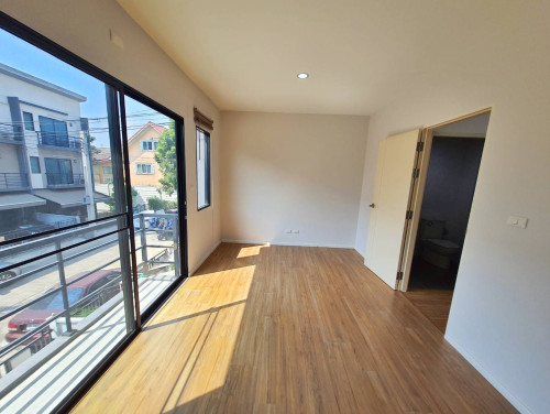 บ้านเช่าไปแล้ว / รามอินทรา-วัชรพล บ้านกลางเมืองรามอินทรา-วัชรพล ทาวน์โฮมใหม่ให้เช่าราคาดีที่สุด ติดท 8