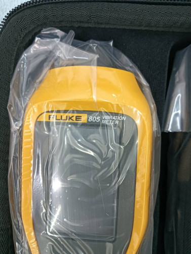 FLUKE 805 VIBRATION METER FIRMWARE AND TRENDING TEMPLATE MODEL: FLUKE-805 ราคา 92,241.75 บาท