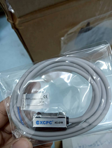 REED SWITCH MODEL: XCPC / XC-21R / 5-240AC/DC 100MA 10W ราคา 850.00 บาท