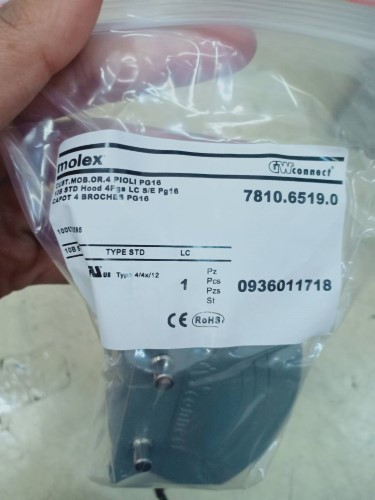 MOLEX / GWCONNECT 10B HOOD 4PEGS SIDE PG16 CODE 7810.6519.0 ราคา 580.00 บาท