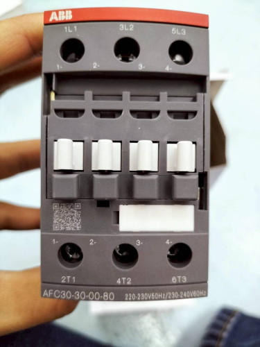 ABB CONTACTOR MODEL: AFC30-30-00-80 220-240V ราคา 1,990.00 บาท