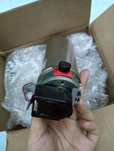 AMETEK SERVO MOTOR MODEL: M14437A170 24VDC ราคา 28,200.00 บาท