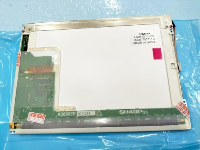 SHARP LCD MODEL: LQ084S1DH10 ราคา 8,000 บาท