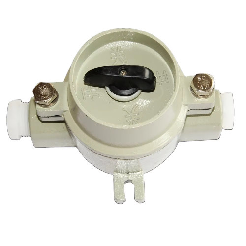 EXPLOSION PROOF SWITCH MODEL: SW-10A 10A VOLTAGE: 220/380VAC ENTRIES: G3/4'' ราคา 404.23 บาท