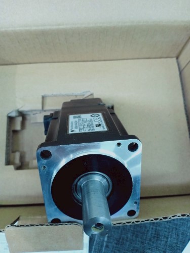 YASKAWA AC SERVO MOTOR MODEL: SGMJV-04ADA61 (สินค้าของเคลม) โทรสอบถามราคา ราคา 0.00 บาท