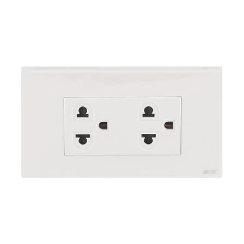 EVE LIGHTING MODEL : หน้ากากพร้อมเต้ารับคู่ 3 ขา 16A 250V ขนาด 3 ช่อง ราคา 79.00 บาท