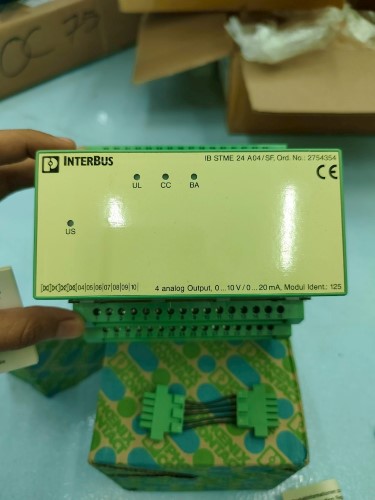 PHOENIX CONTACT INTERBUS MODEL: IB ST 24 AO 4/SF NO. 2754354 ANALOG ...