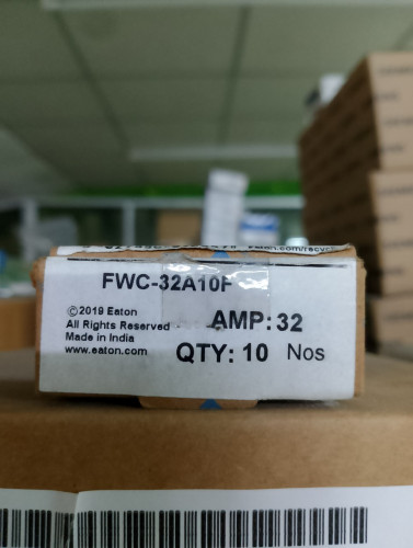 FWC-32A10F 600VAC 32A EATON FUSE ราคา 500 บาท