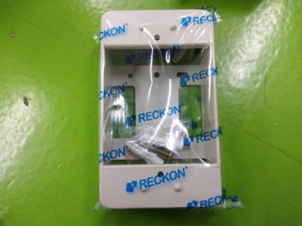 RECKON BOX รุ่นเก่า 2x4” MODEL RKB-104 ราคา 8 บาท