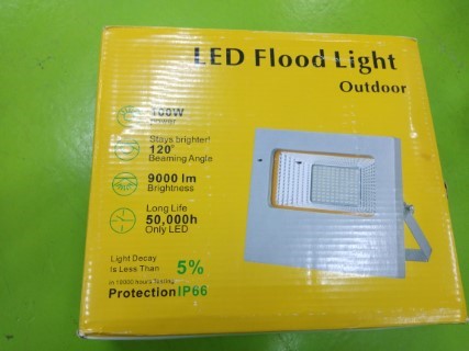 LED FLOOD LIGHT 100W 9000LM IP66 ราคา 1200 บาท