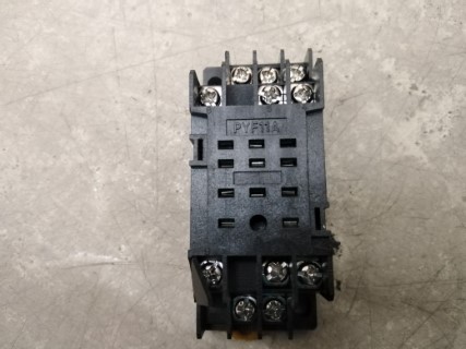 OMRON PYF11A ราคา 140 บาท