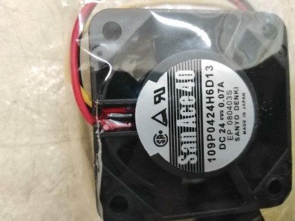 Ventola Per CNC 109P0424H6D14 Ventola Di Raffreddamento SANYO 24V DC 40x40x20mm - 3 Pin, Per Sistemi Fanuc E PC/elettronica Daikin Stylish