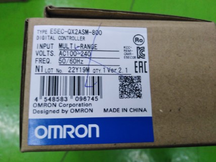 OMRON E5EC-QX2ASM-800 AC100-240 ราคา 3200 บาท