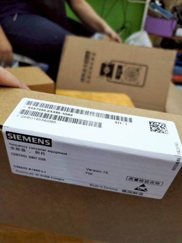 SIEMENS CONTROL UNIT CUR MODEL: 6SE7090-0XX85-1DA0 ราคา 49,600.00 บาท