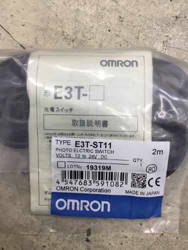 OMRON E3T-ST11 ราคา 1960 บาท