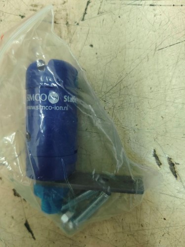 5SGEN-GEN-329 /STATIC EMINATOR 7KV AC BRAND:SIMCO-ION SN:HE-12830 LINE ...