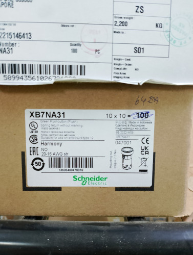 XB7NA31 SCHNEIDER ราคา 86 บาท