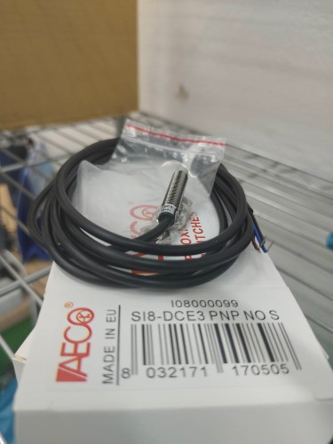 AECO INDUCTIVE PROXIMITY SENSOR MODEL: SI8-DCE3 PNP NO S ราคา 1,732.50 บาท
