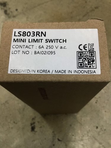 1PC NEW FOR MOUJEN Travel Limit Switch M4-4102R-2 2M 5A-250VAC 3A