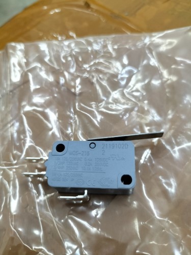 LIMIT SWITCH TONELUCK MODEL : MQS-216 ราคา 380 บาท