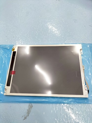 SHARP LCD MODEL: LQ084S1DH10 ราคา 8,000 บาท
