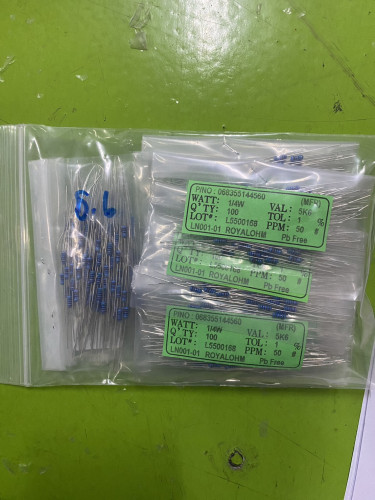 KIWAME Résistance Film Carbone Haut De Gamme 5W 8.2K Ohm