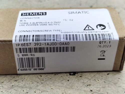 Connettore Siemens 6ES7392-1AJ00-0AA0 Nuovo Per PLC S7-300