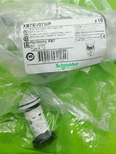 XB7EV07MP SCHNEIDER ราคา 100 บาท
