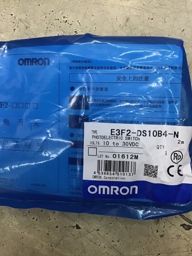 OMRON E3F2-DS10B4-N2M ราคา 1,500 บาท
