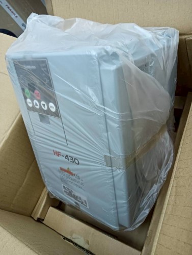 SUMITOMO INVERTER MODEL: HF4304-7A5 7.5KW. (10HP) 380V ราคา 34,500.00 บาท