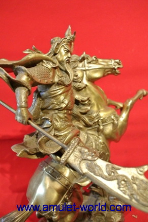 เทพเจ้ากวนอู ขี่ม้าศึก รุ่นชนะศึก เนื้อสัตตะโลหะ ฐานกว้าง 12 นิ้ว สวย 1