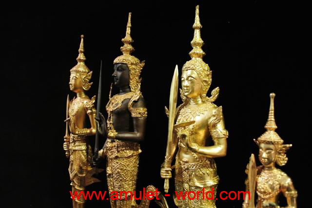 พระสยามเทวาธิราช รวม 4 องค์ 2