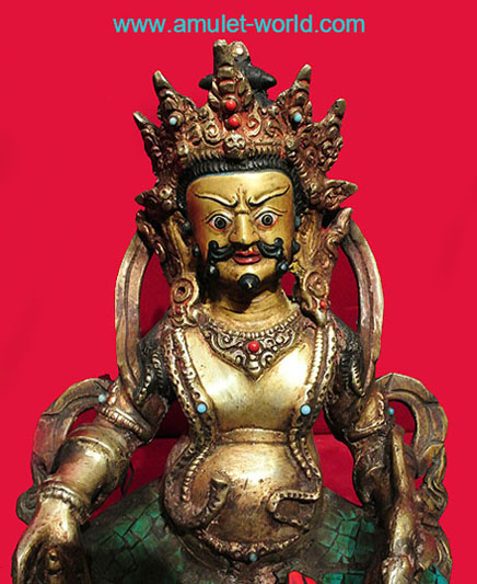 เทพเจ้าไฉ่เซ่งเอี๊ย หน้าตัก 4.5 นิ้ว เนื้อสัตตะโลหะ ปิดทับด้วยหินสีธิเบต ทำพิธีและนำเข้าจากธิเบต 1