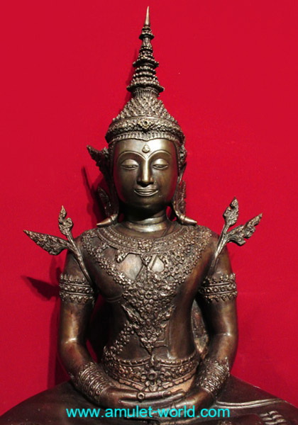 พระพุทธรูปทรงเครื่องจักรพรรดิ์ สมาคมสภาผู้สูงอายุแห่งประเทศไทยฯสร้าง โลหะผสม ตัก 9 นิ้ว (องค์ที่1) 1