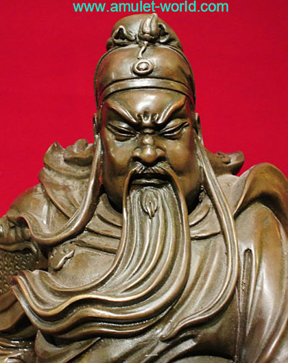 เทพเจ้ากวนอู ปางบัญชาการรบ ง้าวถอดได้ เนื้อสัตตะโลหะรมน้ำตาล นำเข้าจากจีน 1