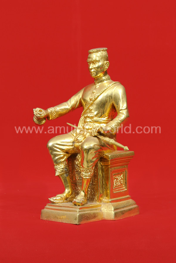 รูปหล่อ พระบรมรูป พระนเรศวรมหาราช เนื้อกะไหล่ทอง หน้าตัก 5 นิ้ว 2