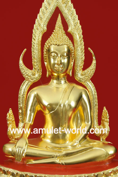 สมเด็จองค์ปฐม หน้าตัก 10 นิ้ว ปิดทอง ปี 2552 1