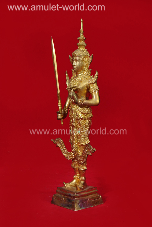 พระสยามเทวาธิราช วัดป่ามะไฟ  เนื้อกะไหล่ทอง 3 ถอด 2