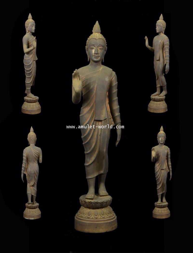 พระพุทธอภัยมงคลสมังคี สิรี โภลานมาสโย ในหลวงทรงเสด็จเททอง ปี2525 สูง 23 นิ้ว เนื้อโลหะ