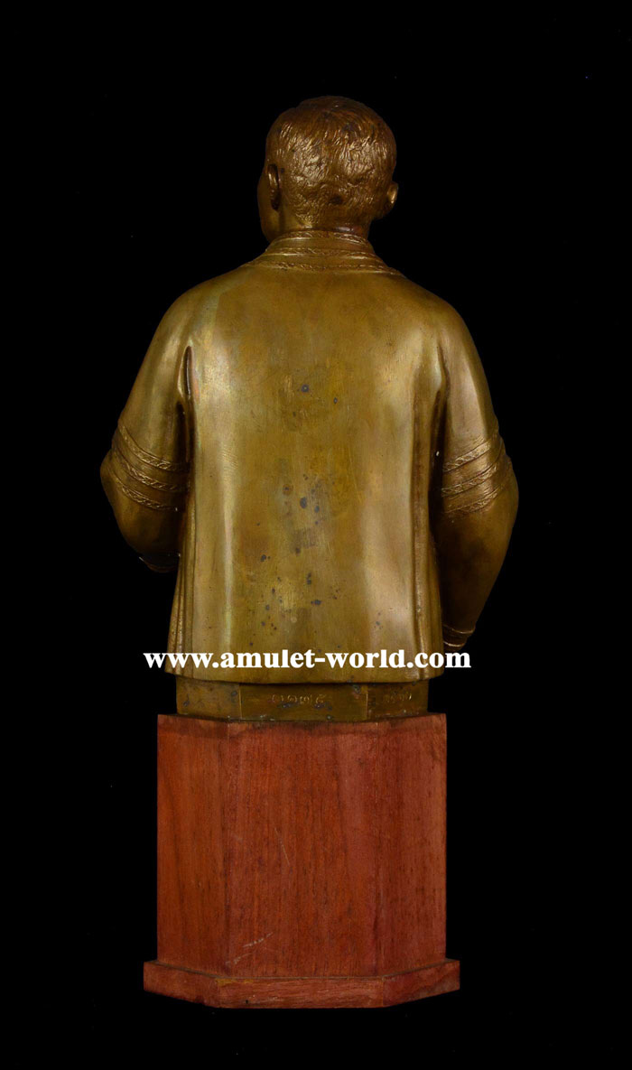 ร.6 พระผู้ทรงสถาปนาจุฬาลงกรณ์ ครบรอบ 66 ปี เนื้อสำริด ปี 2526(องค์ที่3) 2