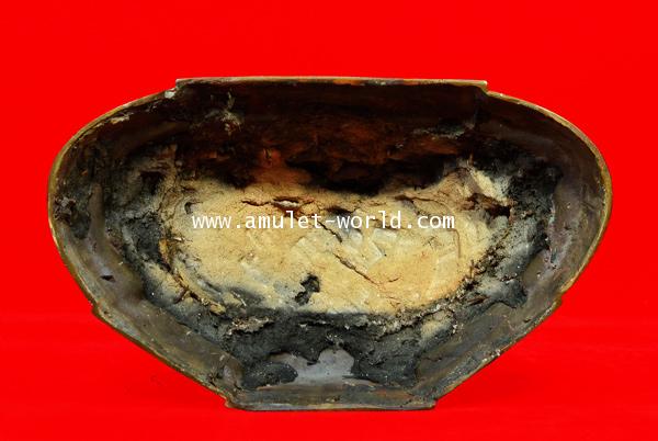 พระบูชา ภปร.ปี08 วัดบวรนิเวศวิหาร หน้าตัก 9 นิ้ว เนื้อโลหะผสม ในหลวงเสด็จเททอง (องค์ที่ 1) 3