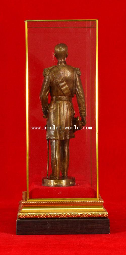 รูปหล่อบูชากรมหลวงชุมพรฯ ขนาดสูง 9 นิ้ว รุ่น พระอนุสาวรีย์กร มหลวงชุมพรฯ 1