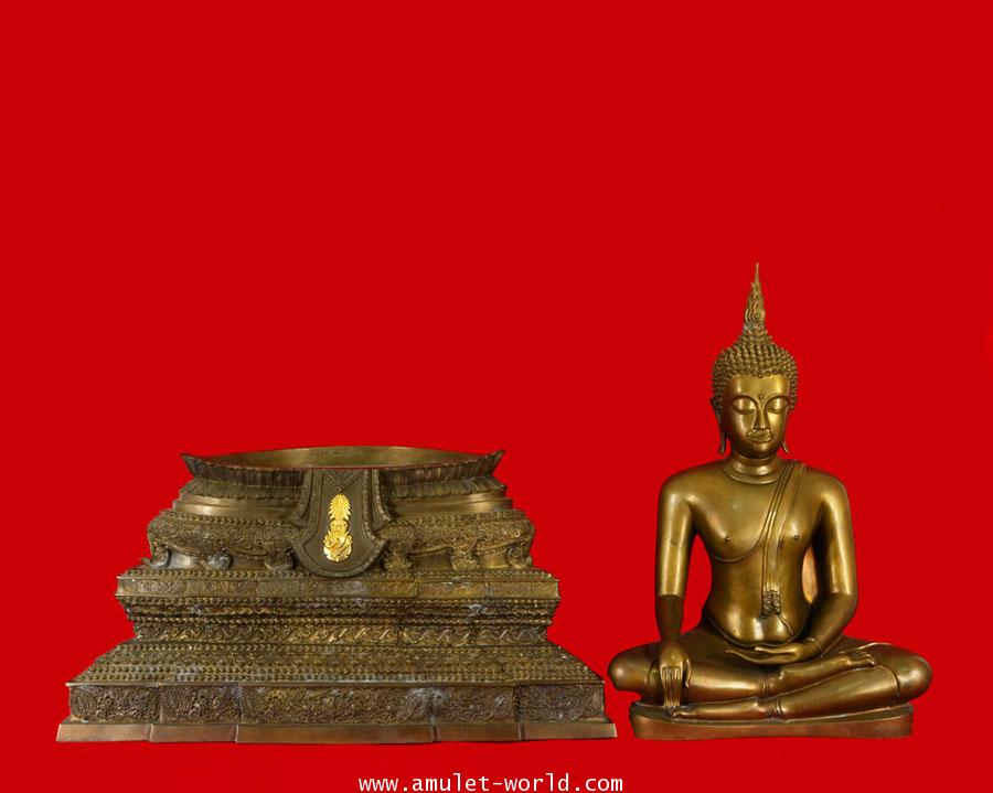 พระพุทธชินสีห์ ภปร วัดบวรนิเวศ ปี2554 หน้าตัก 12 นิ้ว 2 ถอด เนื้อบรอนซ์ 1