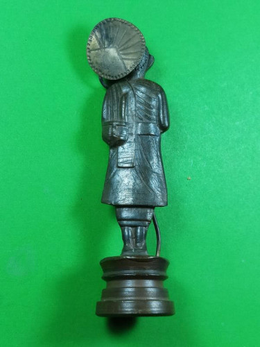 พระสิวลีหลวงพ่อแฉ่ง ฐานกลม ขนาด  สูง 3.5 นิ้ว 3