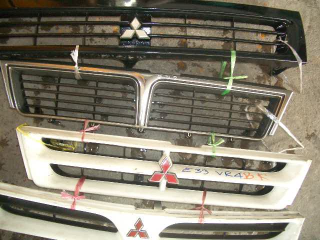 กระจังหน้า มิตซูบิชิ  Mitsubishi  vr 4  amg