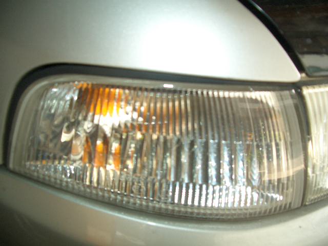 ไฟมุม สีขาว  MITSUBISHI มิซูบิชิ CK 4